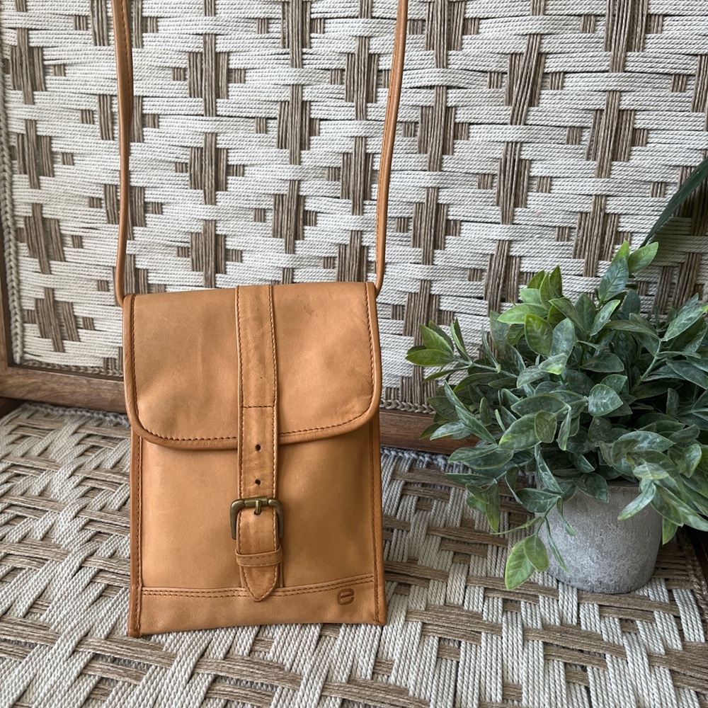 Ellington Leather Crossbody Mini Bag Tan Boho Minimalist Organizer - Picture 2 of 8